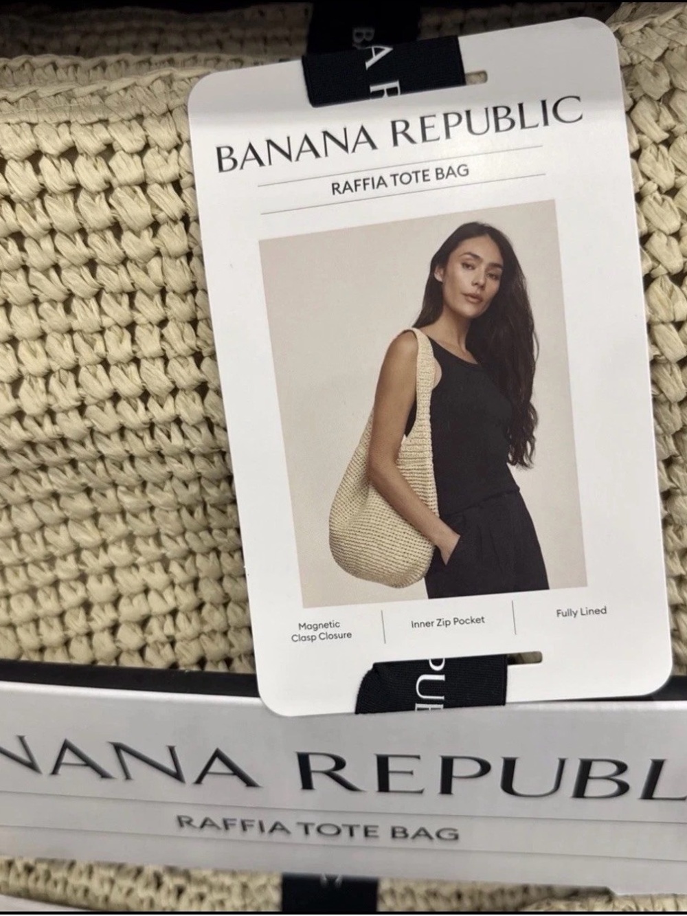 BANANA REPUBLIC RAFFIA TOTE BAG Boho Crochet Shoulder Bag — Cream Straw Tote - Picture 5 of 14